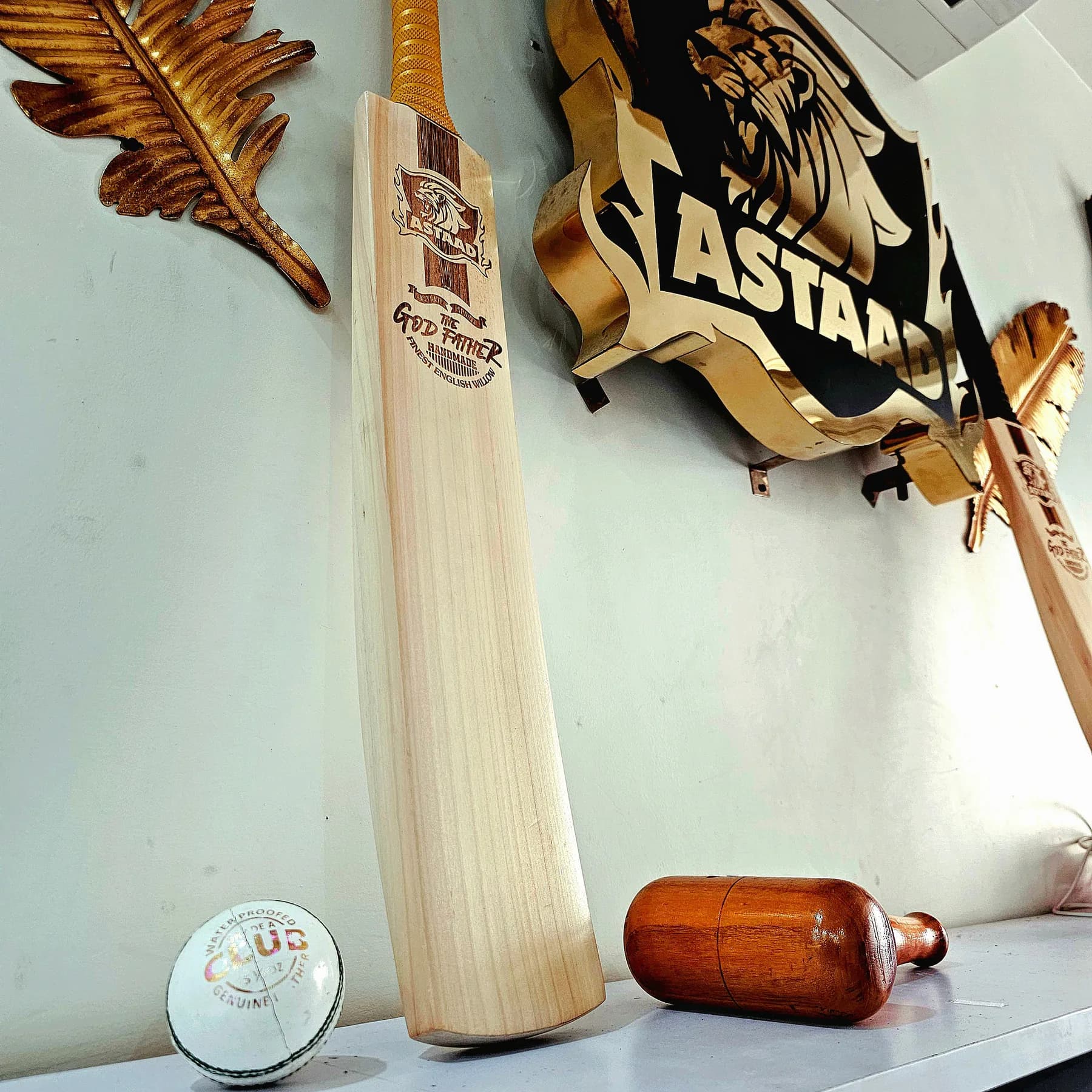 Astaad The Godfather Grade 1+ Players English Willow Cricket Bat, photo 6 of 8