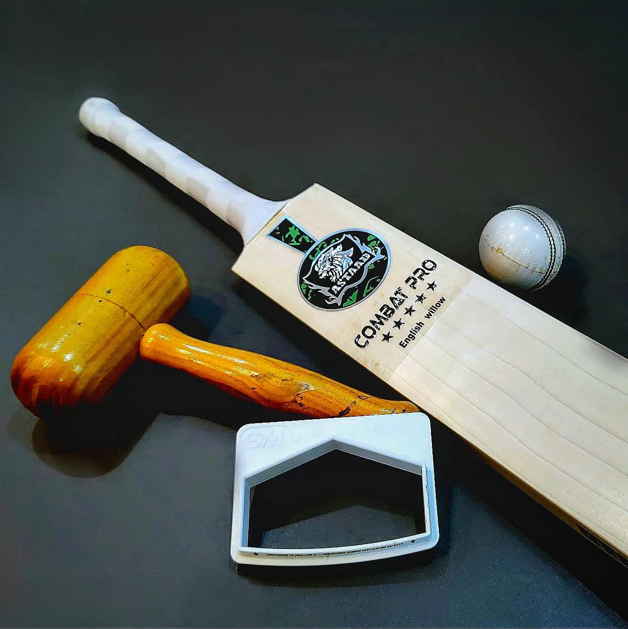 Astaad Combat Pro Grade 3 English Willow Cricket Bat, photo 6 of 6